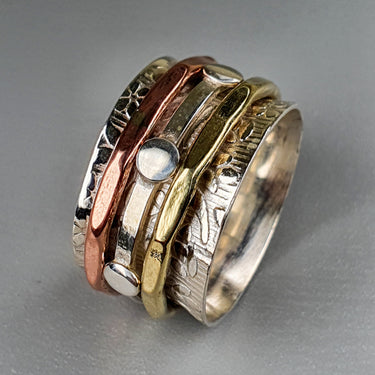 | Spinner Ring |